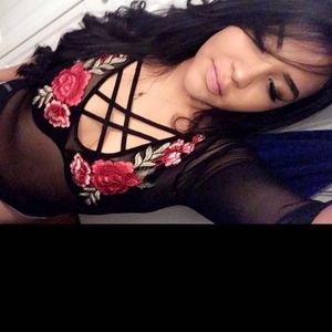 Meet your Posher, Dulce